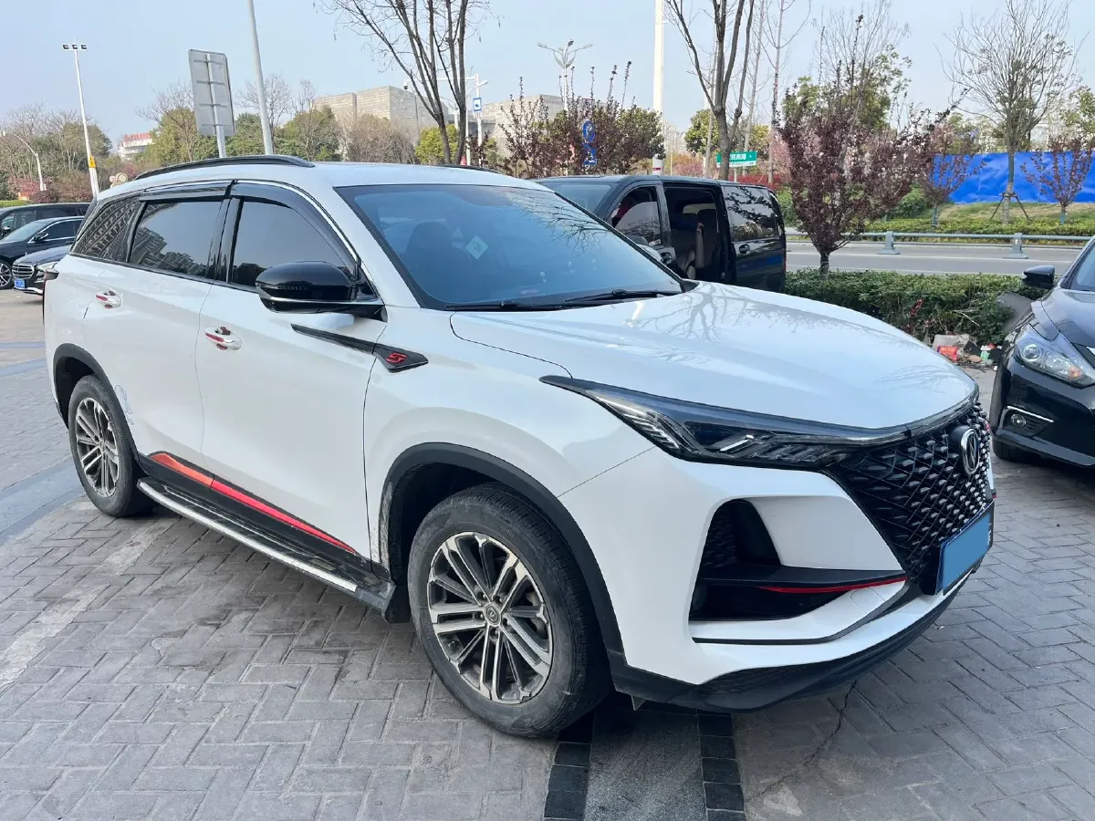 2020 ChangAn CS75 Plus 1.5T 178HP L4 6AT,autocango,china used car exporter,china ev exporter,chinese used car exporter,chinese used ev exporter
