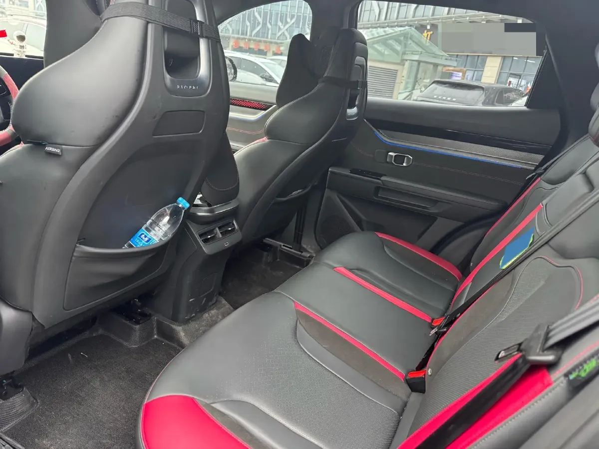 2022 Jetour DASHING 1.6T 197HP L4 7DCT,autocango,china used car exporter,china ev exporter,chinese used car exporter,chinese used ev exporter