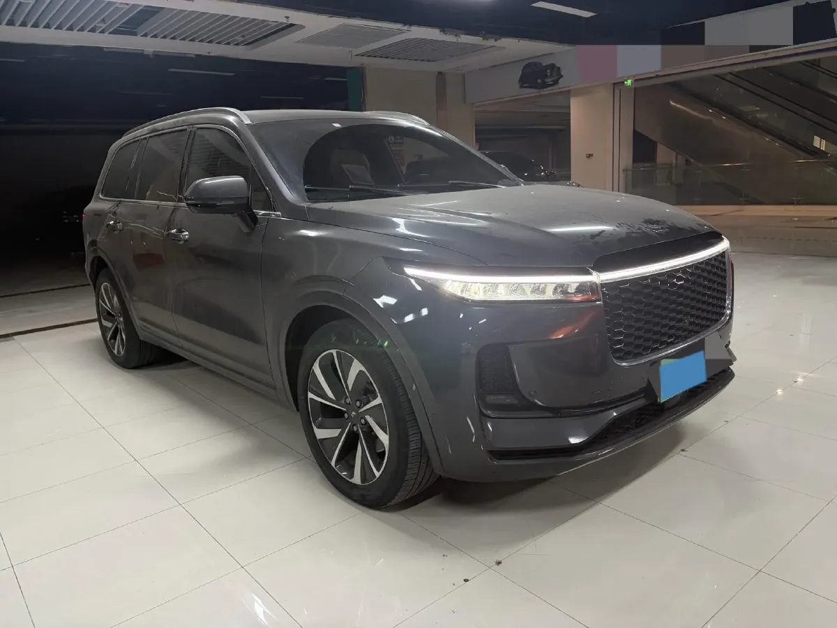 2021 Li ONE Range Extended 131HP REEV 40.5KWH,autocango,china used car exporter,china ev exporter,chinese used car exporter,chinese used ev exporter