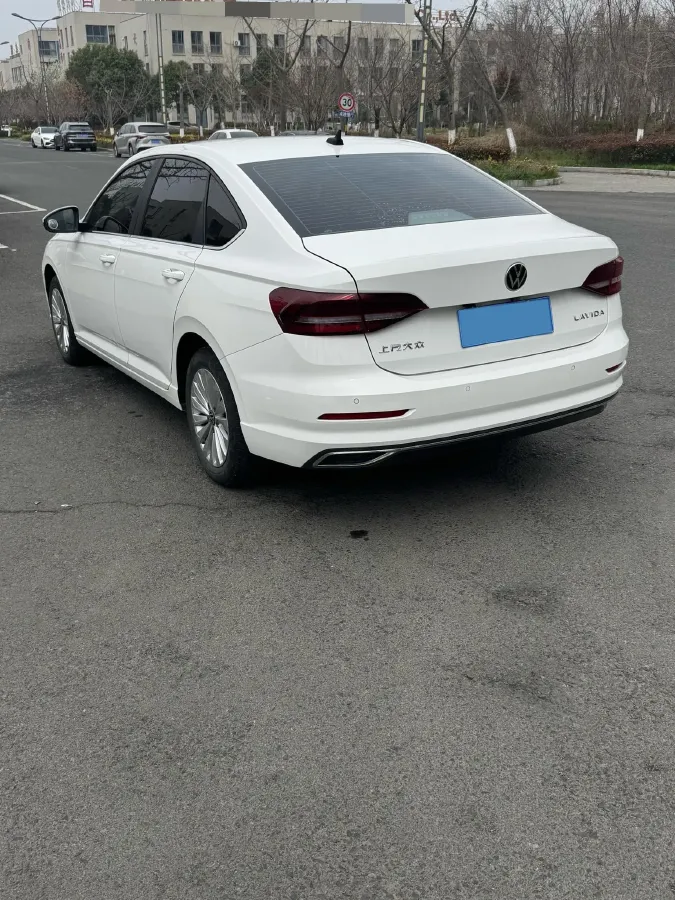 2021 Volkswagen Lavida 1.5L 113HP L4 6AT,autocango,china used car exporter,china ev exporter,chinese used car exporter,chinese used ev exporter