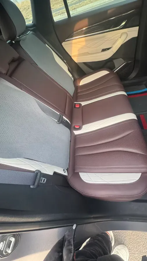 2021 Geely Monjaro 2.0T 218HP L4 7DCT,autocango,china used car exporter,china ev exporter,chinese used car exporter,chinese used ev exporter