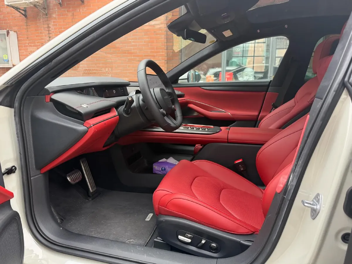 2024 MI SU7 BEV 101KWH,autocango,china used car exporter,china ev exporter,chinese used car exporter,chinese used ev exporter