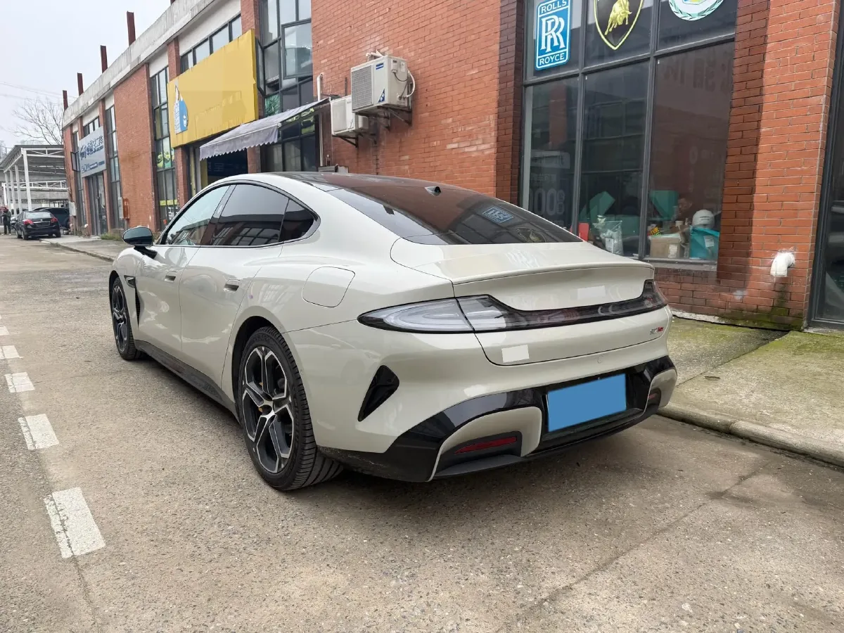 2024 MI SU7 BEV 101KWH,autocango,china used car exporter,china ev exporter,chinese used car exporter,chinese used ev exporter