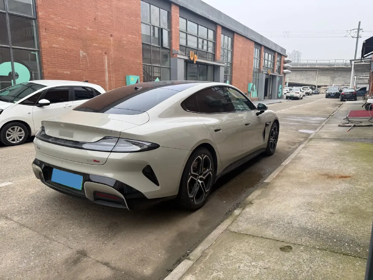 2024 MI SU7 BEV 101KWH,autocango,china used car exporter,china ev exporter,chinese used car exporter,chinese used ev exporter