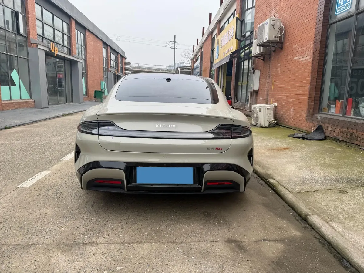 2024 MI SU7 BEV 101KWH,autocango,china used car exporter,china ev exporter,chinese used car exporter,chinese used ev exporter
