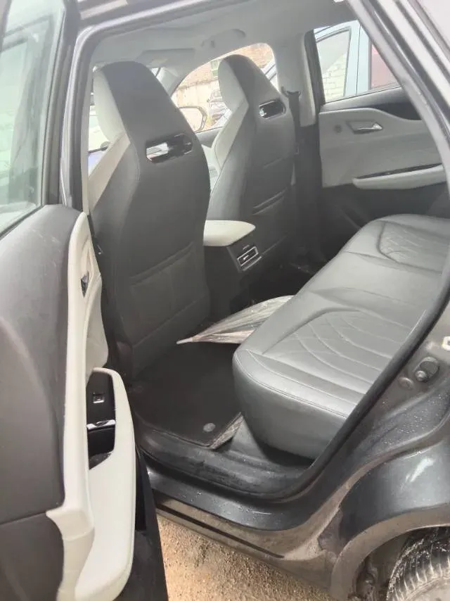 2025 ChangAn UNI-Z 1.5L 98HP L4 E-CVT PHEV 18.4KWH,autocango,china used car exporter,china ev exporter,chinese used car exporter,chinese used ev exporter