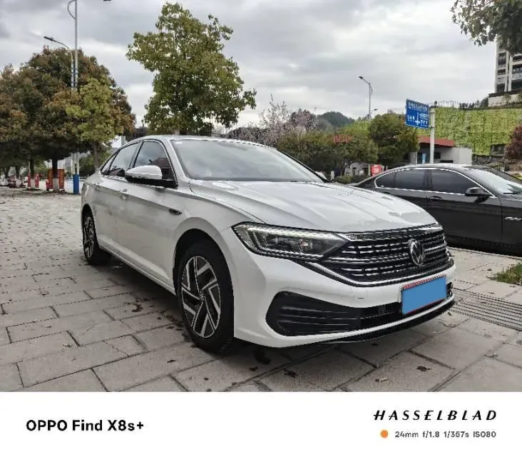 2023 Volkswagen Sagitar 1.2T 116HP L4 7DCT,autocango,china used car exporter,china ev exporter,chinese used car exporter,chinese used ev exporter