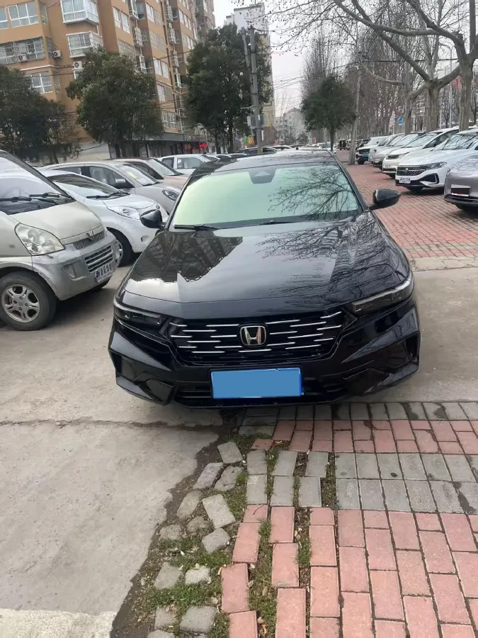 2025 Honda Accord 1.5T 192HP L4 CVT,autocango,china used car exporter,china ev exporter,chinese used car exporter,chinese used ev exporter