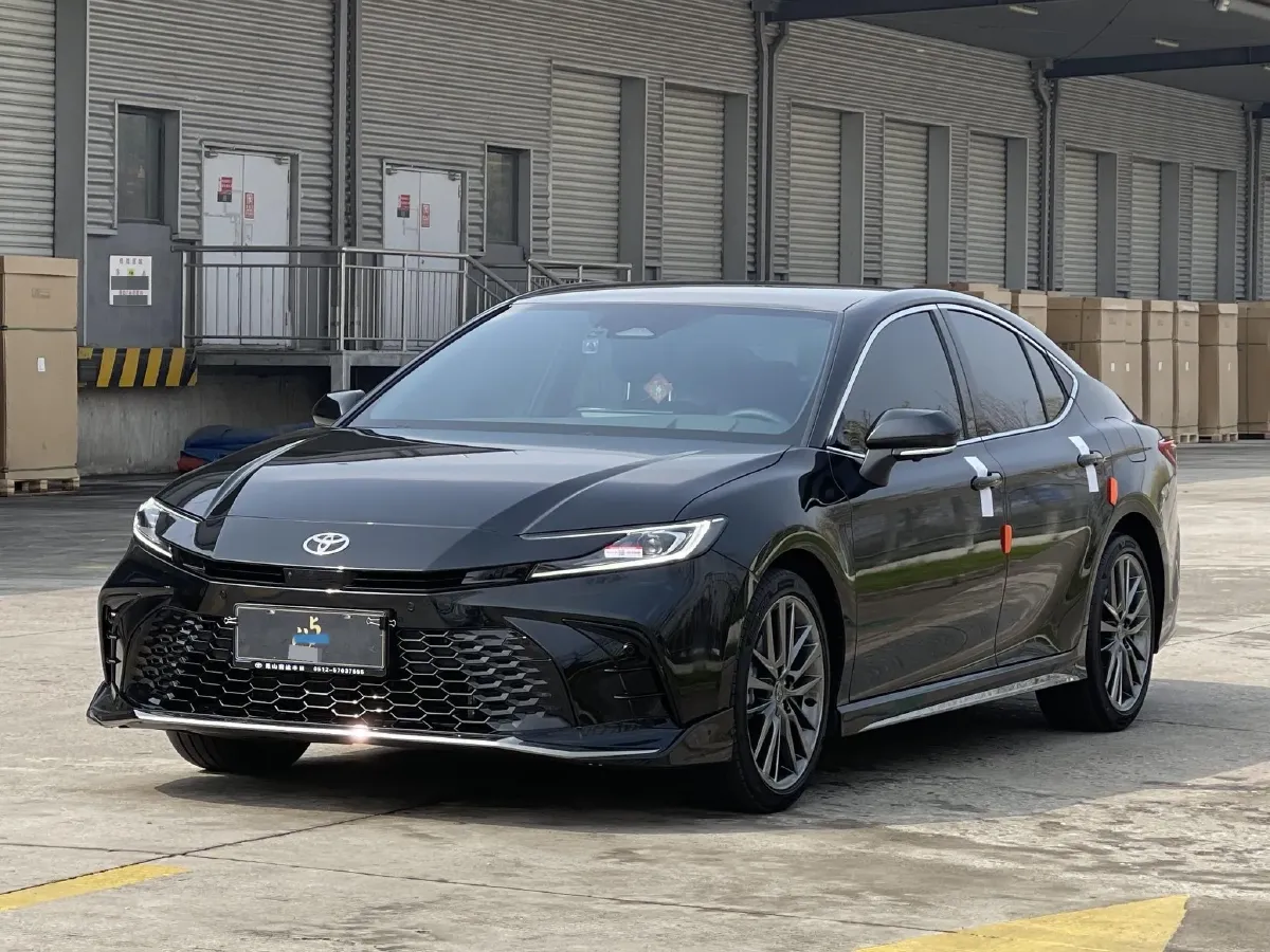 2026 Toyota Camry 2.0L 152HP L4 E-CVT Hybrid,autocango,china used car exporter,china ev exporter,chinese used car exporter,chinese used ev exporter