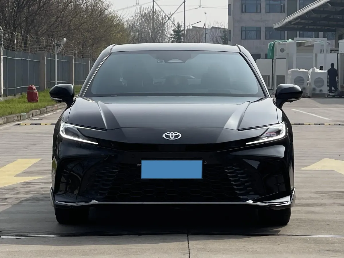 2026 Toyota Camry 2.0L 152HP L4 E-CVT Hybrid,autocango,china used car exporter,china ev exporter,chinese used car exporter,chinese used ev exporter