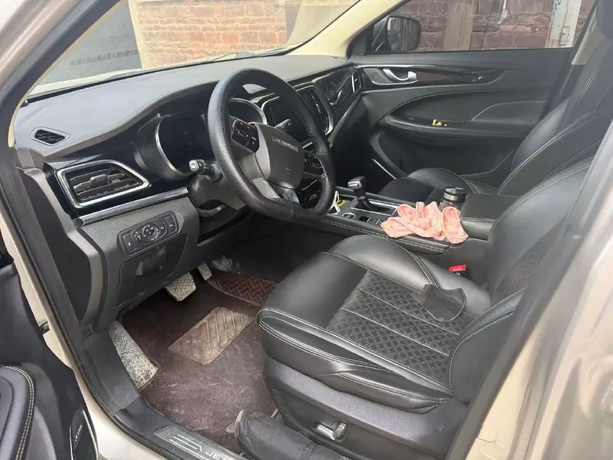 2019 Jetour X90 1.5T 147HP L4 8AT,autocango,china used car exporter,china ev exporter,chinese used car exporter,chinese used ev exporter