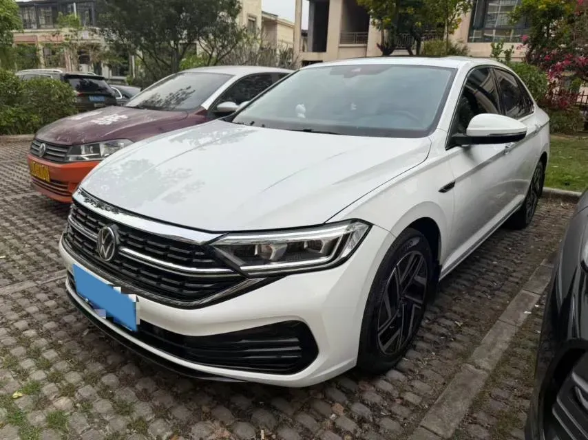 2023 Volkswagen Sagitar 1.5T 160HP L4 7DCT,autocango,china used car exporter,china ev exporter,chinese used car exporter,chinese used ev exporter