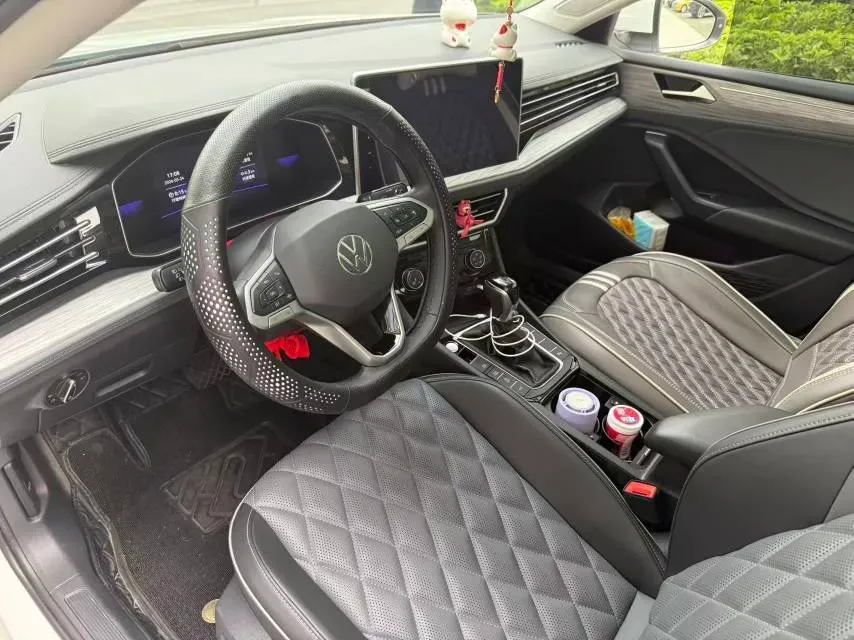 2023 Volkswagen Sagitar 1.5T 160HP L4 7DCT,autocango,china used car exporter,china ev exporter,chinese used car exporter,chinese used ev exporter