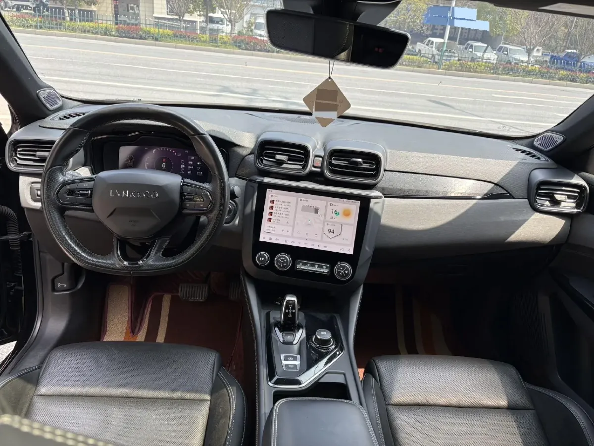 2022 LYNK&CO 03 2.0T 190HP L4 7DCT,autocango,china used car exporter,china ev exporter,chinese used car exporter,chinese used ev exporter