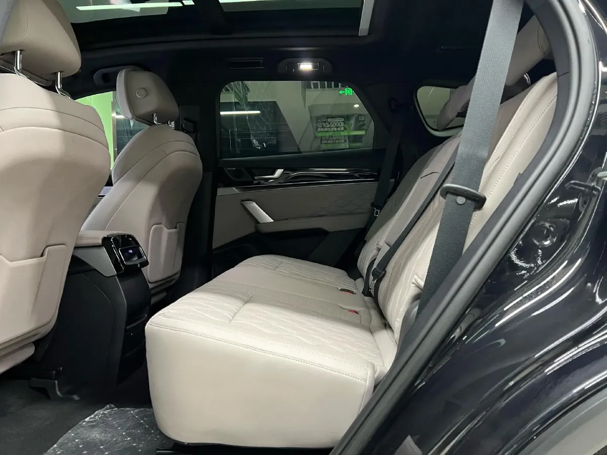 2024 BYD Tang 1.5T 139HP L4 E-CVT PHEV 45.8KWH,autocango,china used car exporter,china ev exporter,chinese used car exporter,chinese used ev exporter