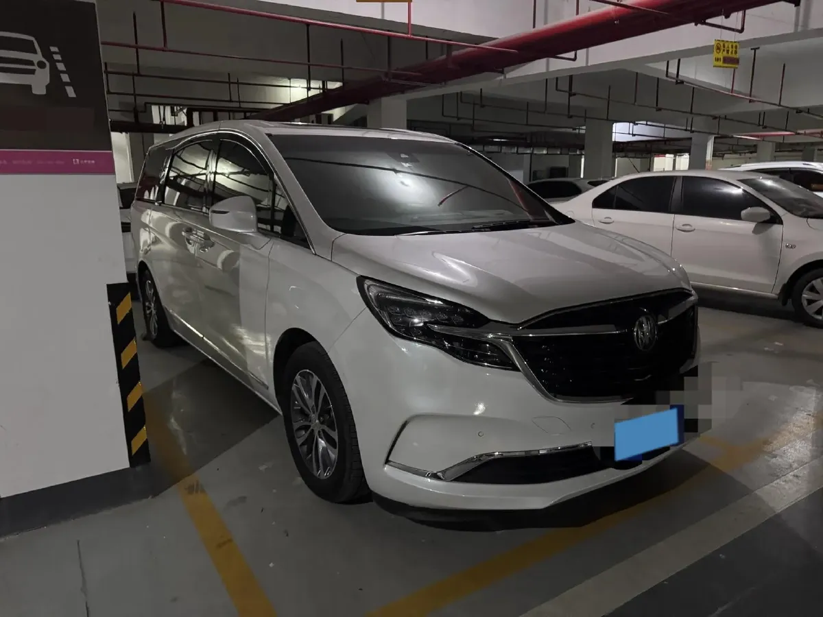 2021 Buick GL8 2.0T 237HP L4 9AT,autocango,china used car exporter,china ev exporter,chinese used car exporter,chinese used ev exporter