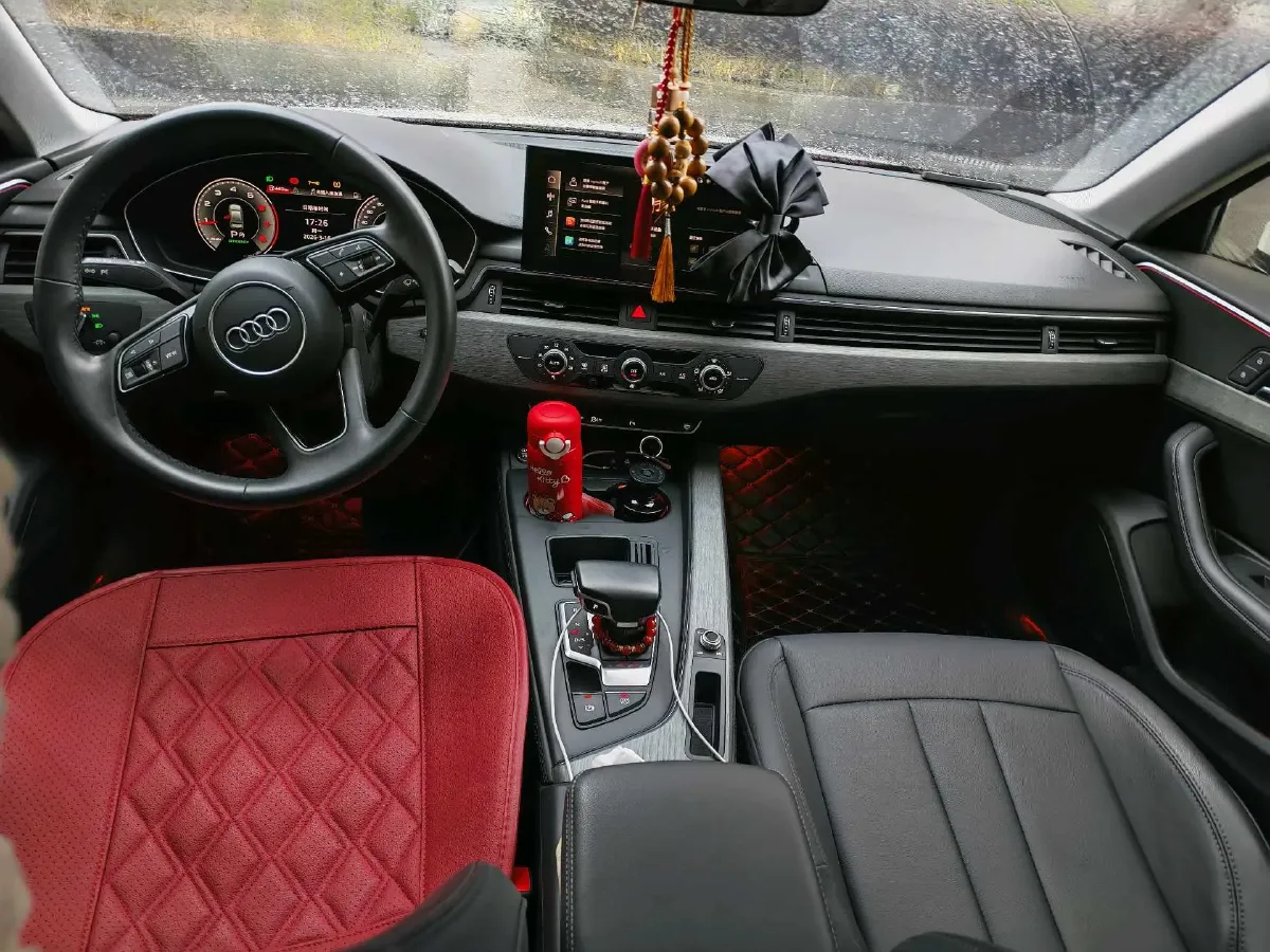 2024 Audi A4L 2.0T 190HP L4 7DCT,autocango,china used car exporter,china ev exporter,chinese used car exporter,chinese used ev exporter