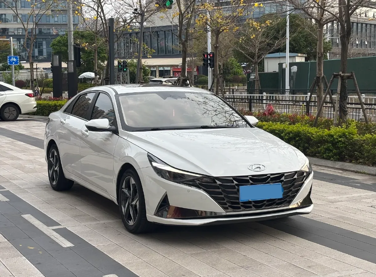 2022 Hyundai Elantra 1.5L 115HP L4 CVT,autocango,china used car exporter,china ev exporter,chinese used car exporter,chinese used ev exporter