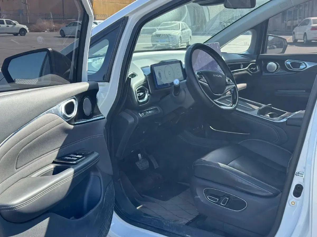 2024 Voyah ZhiYin BEV 77KWH,autocango,china used car exporter,china ev exporter,chinese used car exporter,chinese used ev exporter