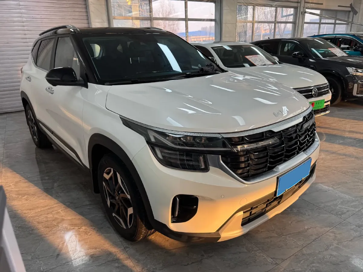 2023 Kia Seltos 1.5L 115HP L4 CVT,autocango,china used car exporter,china ev exporter,chinese used car exporter,chinese used ev exporter