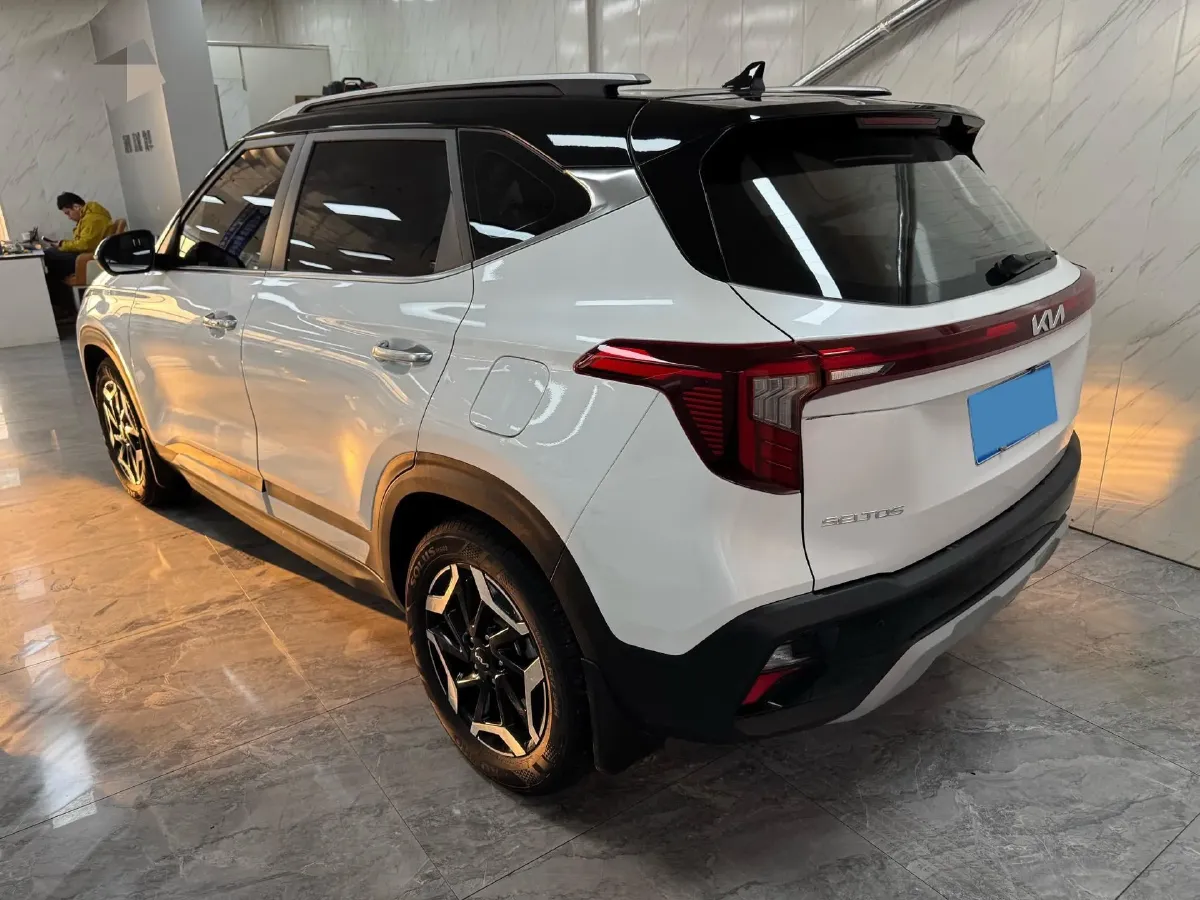 2023 Kia Seltos 1.5L 115HP L4 CVT,autocango,china used car exporter,china ev exporter,chinese used car exporter,chinese used ev exporter
