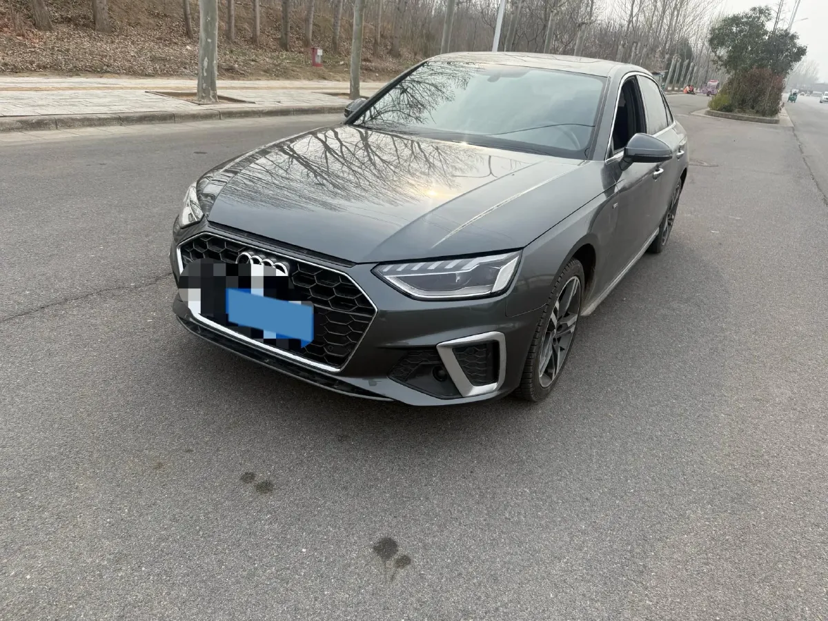 2020 Audi A4L 2.0T 190HP L4 7DCT,autocango,china used car exporter,china ev exporter,chinese used car exporter,chinese used ev exporter