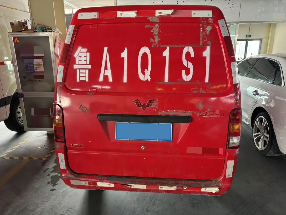 2019 WuLing ZhiGuang 1.2L 82HP L4 5MT,autocango,china used car exporter,china ev exporter,chinese used car exporter,chinese used ev exporter