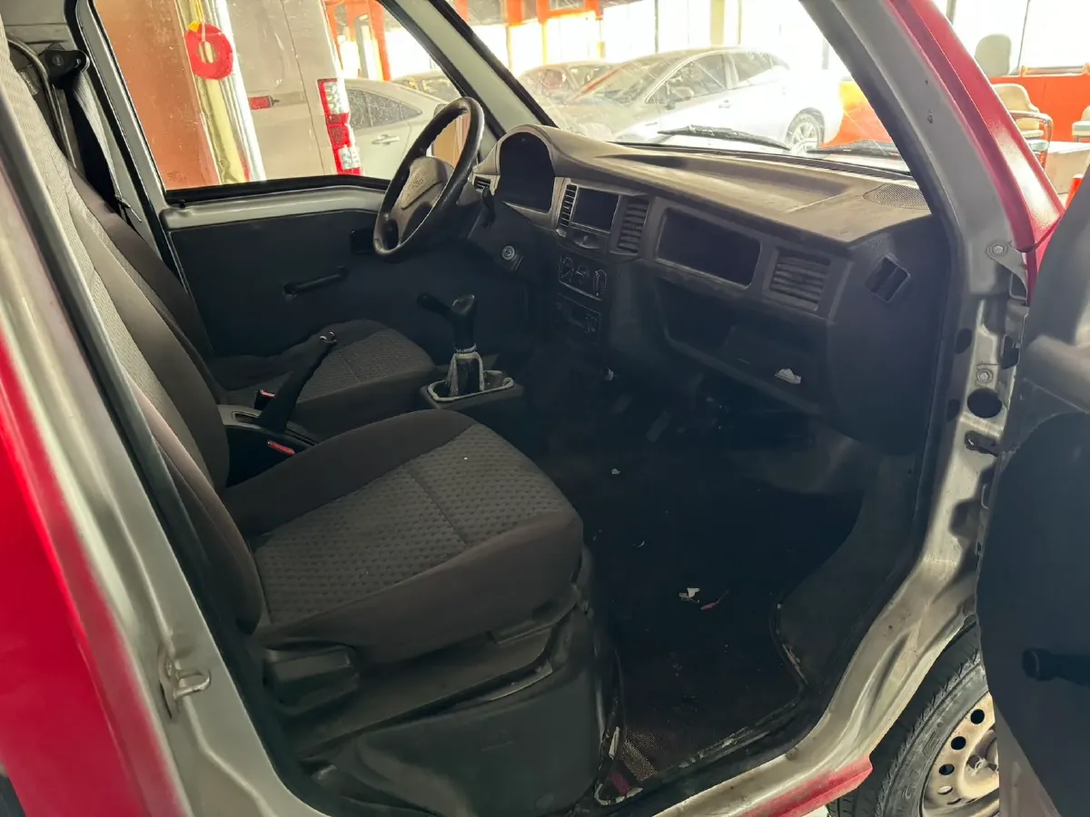 2019 WuLing ZhiGuang 1.2L 82HP L4 5MT,autocango,china used car exporter,china ev exporter,chinese used car exporter,chinese used ev exporter