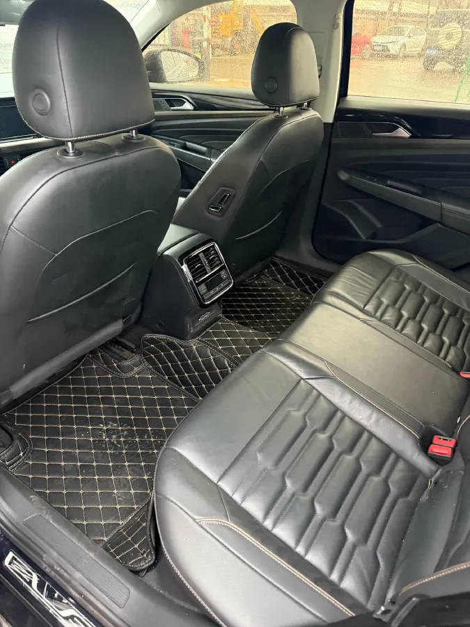 2019 Skoda Kodiak 2.0T 186HP L4 7DCT,autocango,china used car exporter,china ev exporter,chinese used car exporter,chinese used ev exporter