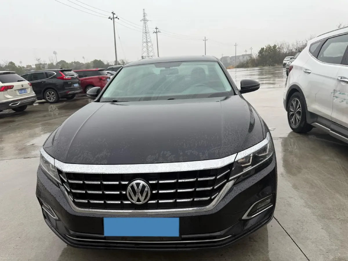 2019 Skoda Kodiak 2.0T 186HP L4 7DCT,autocango,china used car exporter,china ev exporter,chinese used car exporter,chinese used ev exporter