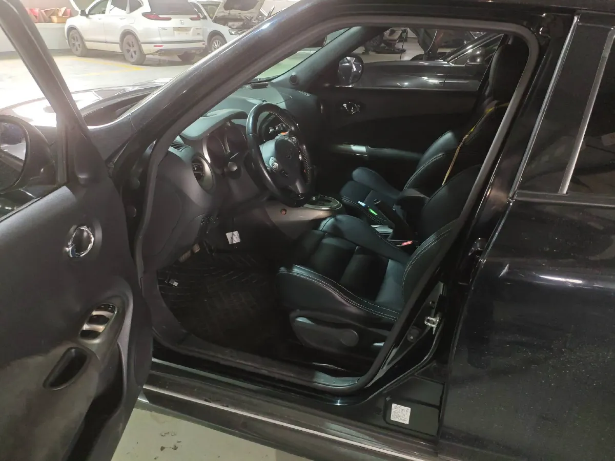 2014 Mitsubishi Outlander 2.0L 150HP L4 CVT,autocango,china used car exporter,china ev exporter,chinese used car exporter,chinese used ev exporter