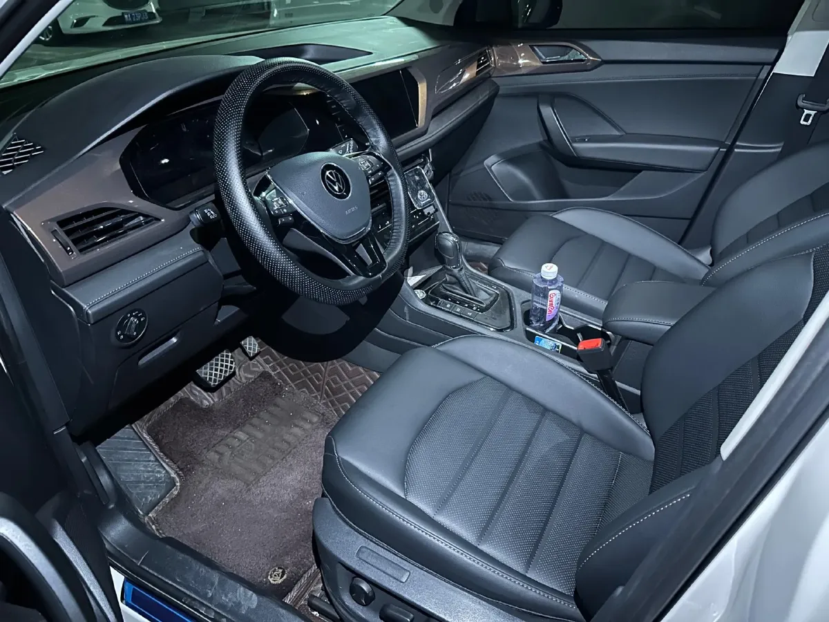 2022 Volkswagen Tharu 1.4T 150HP L4 7DCT,autocango,china used car exporter,china ev exporter,chinese used car exporter,chinese used ev exporter