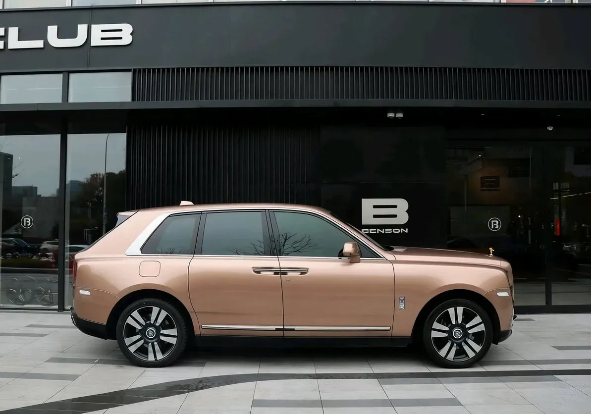 2018 Rolls-Royce Cullinan 6.7T 571HP V12 8AT,autocango,china used car exporter,china ev exporter,chinese used car exporter,chinese used ev exporter