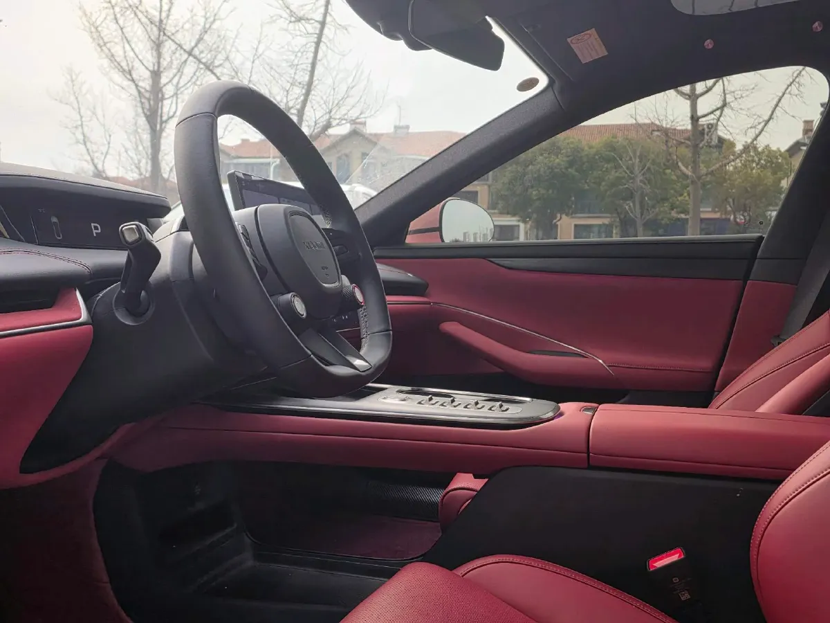 2024 MI SU7 BEV 73.6KWH,autocango,china used car exporter,china ev exporter,chinese used car exporter,chinese used ev exporter