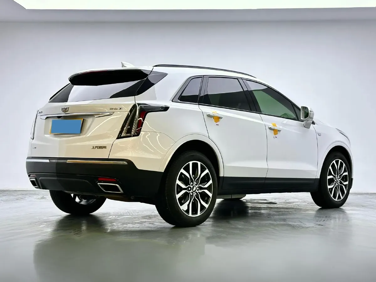2024 Cadillac XT5 2.0T 237HP L4 9AT,autocango,china used car exporter,china ev exporter,chinese used car exporter,chinese used ev exporter
