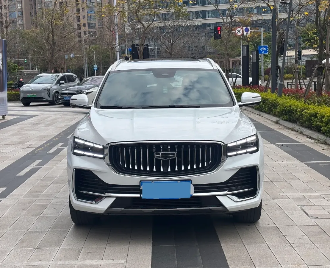 2021 Geely Monjaro 2.0T 218HP L4 7DCT,autocango,china used car exporter,china ev exporter,chinese used car exporter,chinese used ev exporter