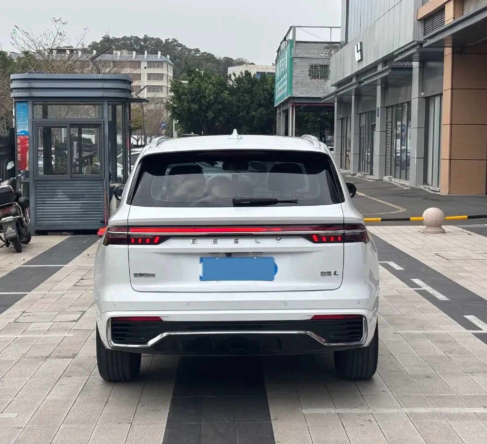 2021 Geely Monjaro 2.0T 218HP L4 7DCT,autocango,china used car exporter,china ev exporter,chinese used car exporter,chinese used ev exporter