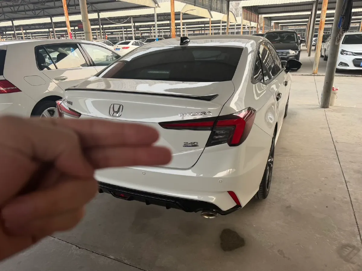 2023 Honda Integra 1.5T 182HP L4 CVT,autocango,china used car exporter,china ev exporter,chinese used car exporter,chinese used ev exporter