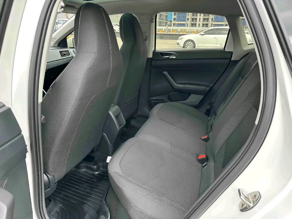 2021 Bestune T55 1.5T 169HP L4 7DCT,autocango,china used car exporter,china ev exporter,chinese used car exporter,chinese used ev exporter