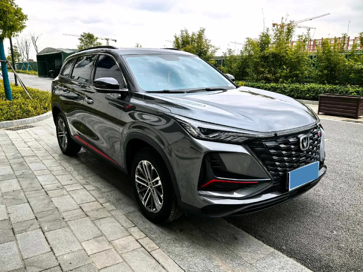 2022 ChangAn CS75 Plus 1.5T 178HP L4 6AT,autocango,china used car exporter,china ev exporter,chinese used car exporter,chinese used ev exporter