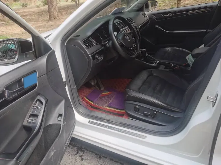 2018 Mazda CX-4 2.5L 192HP L4 6AT,autocango,china used car exporter,china ev exporter,chinese used car exporter,chinese used ev exporter