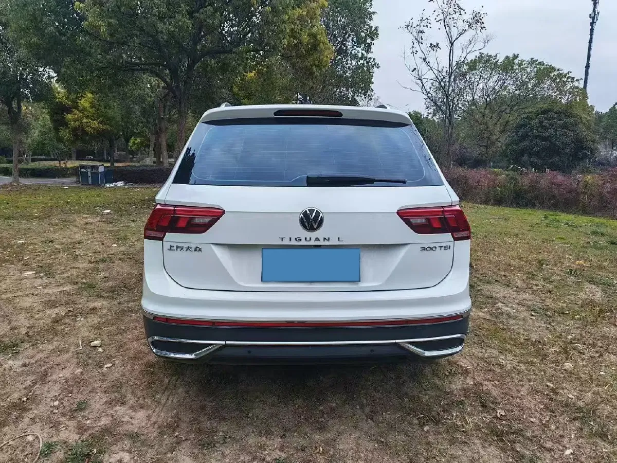 2023 Volkswagen Tiguan L 1.5T 160HP L4 7DCT,autocango,china used car exporter,china ev exporter,chinese used car exporter,chinese used ev exporter