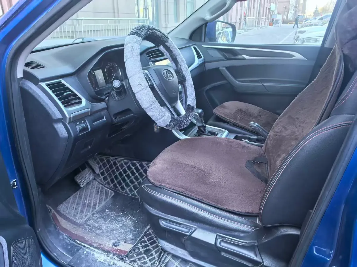 2017 MAXUS T60 2.0T 224HP L4 6AT,autocango,china used car exporter,china ev exporter,chinese used car exporter,chinese used ev exporter