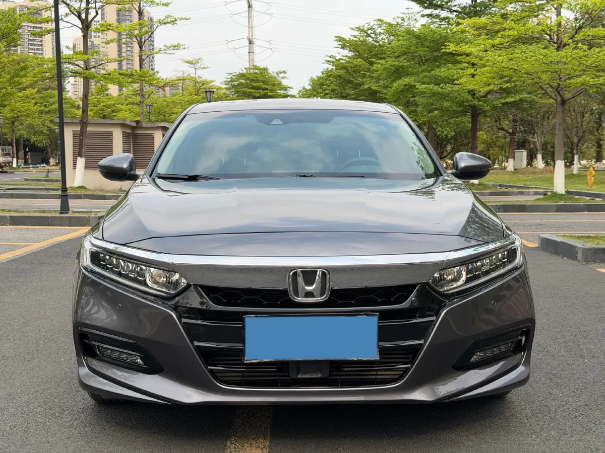 2021 Honda Accord 1.5T 194HP L4 CVT,autocango,china used car exporter,china ev exporter,chinese used car exporter,chinese used ev exporter