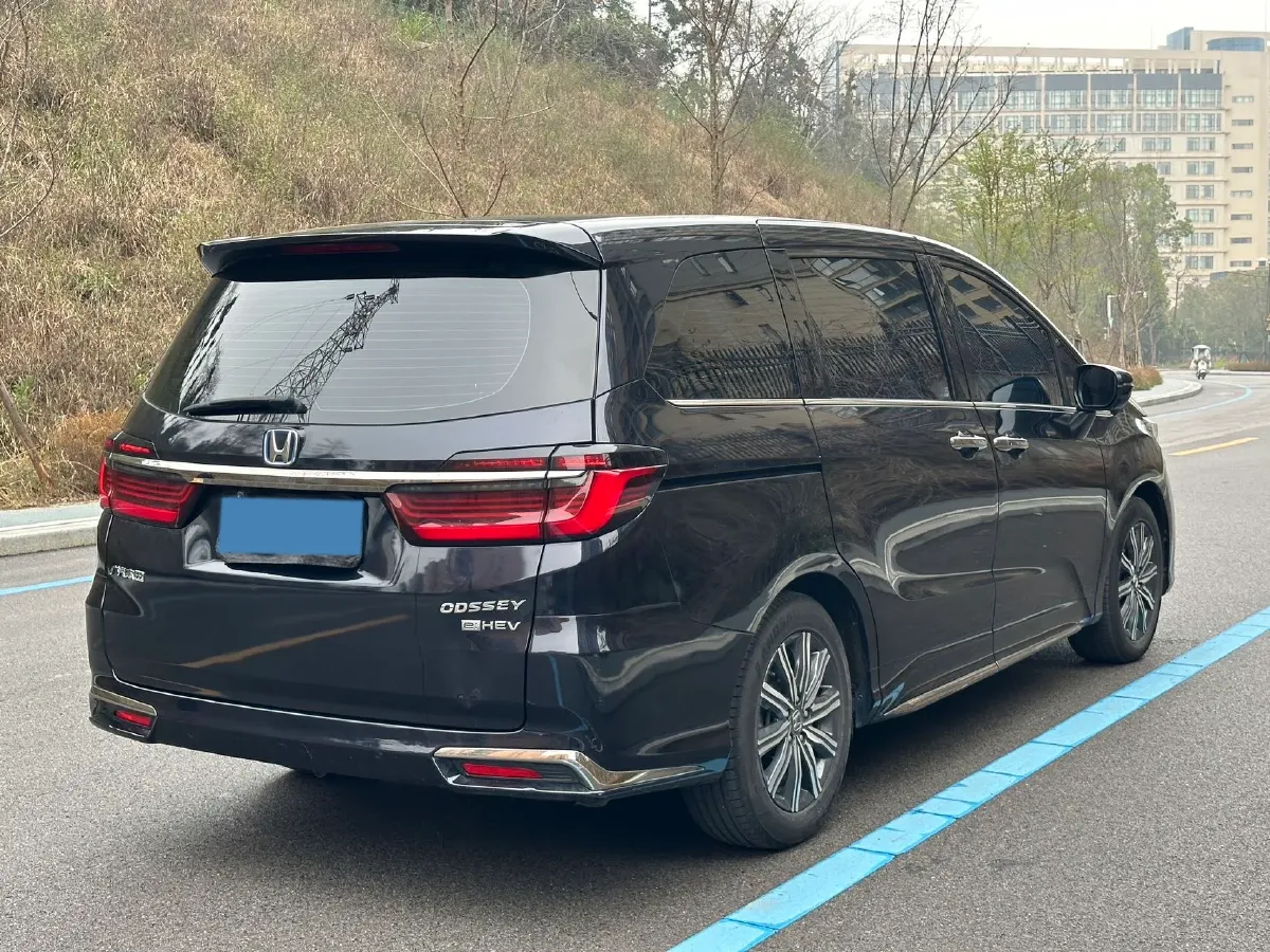 2022 Honda Odyssey 2.0L 146HP L4 E-CVT Hybrid,autocango,china used car exporter,china ev exporter,chinese used car exporter,chinese used ev exporter
