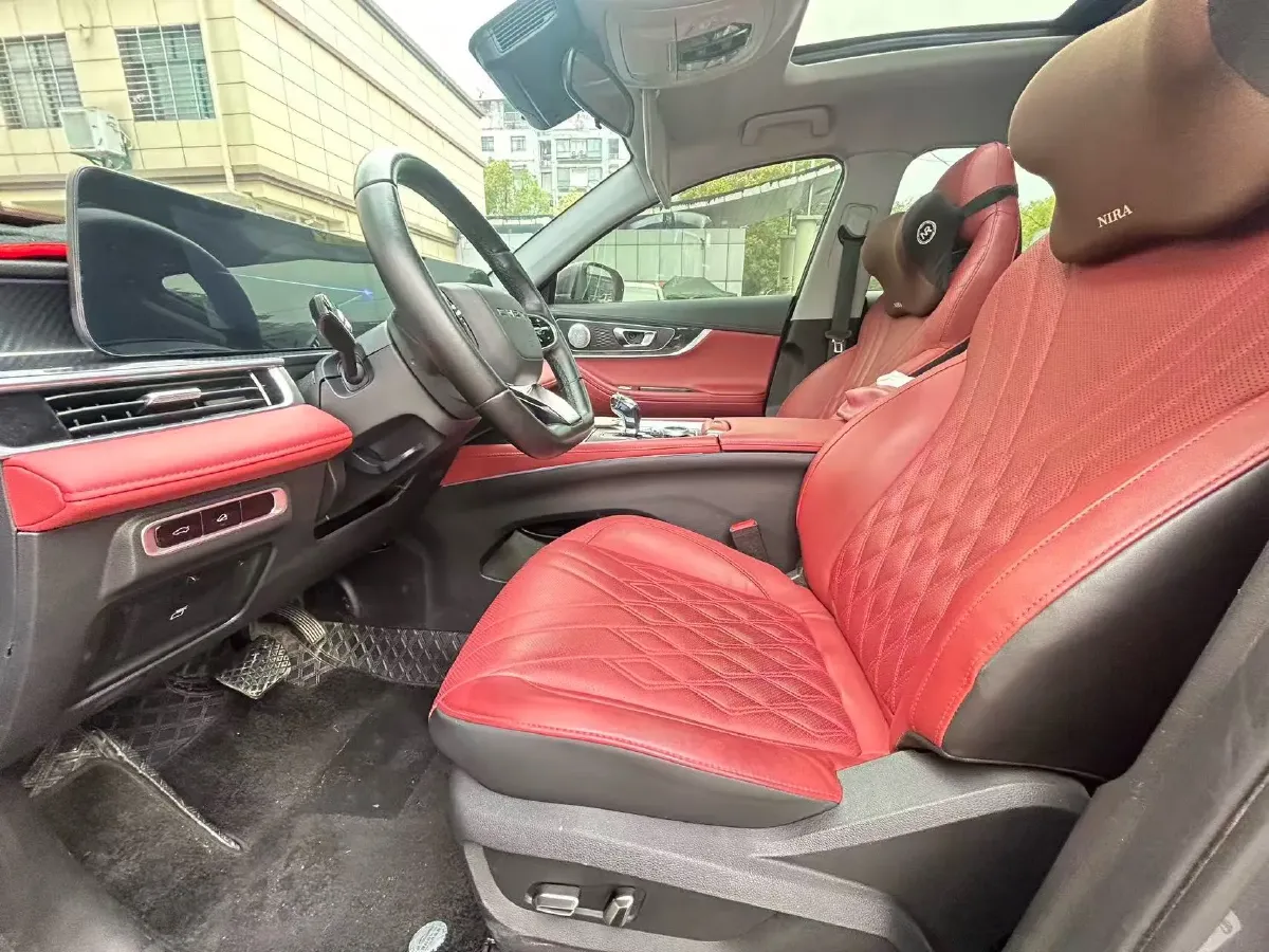 2023 Chery Tiggo 7 Plus 1.6T 197HP L4 7DCT,autocango,china used car exporter,china ev exporter,chinese used car exporter,chinese used ev exporter