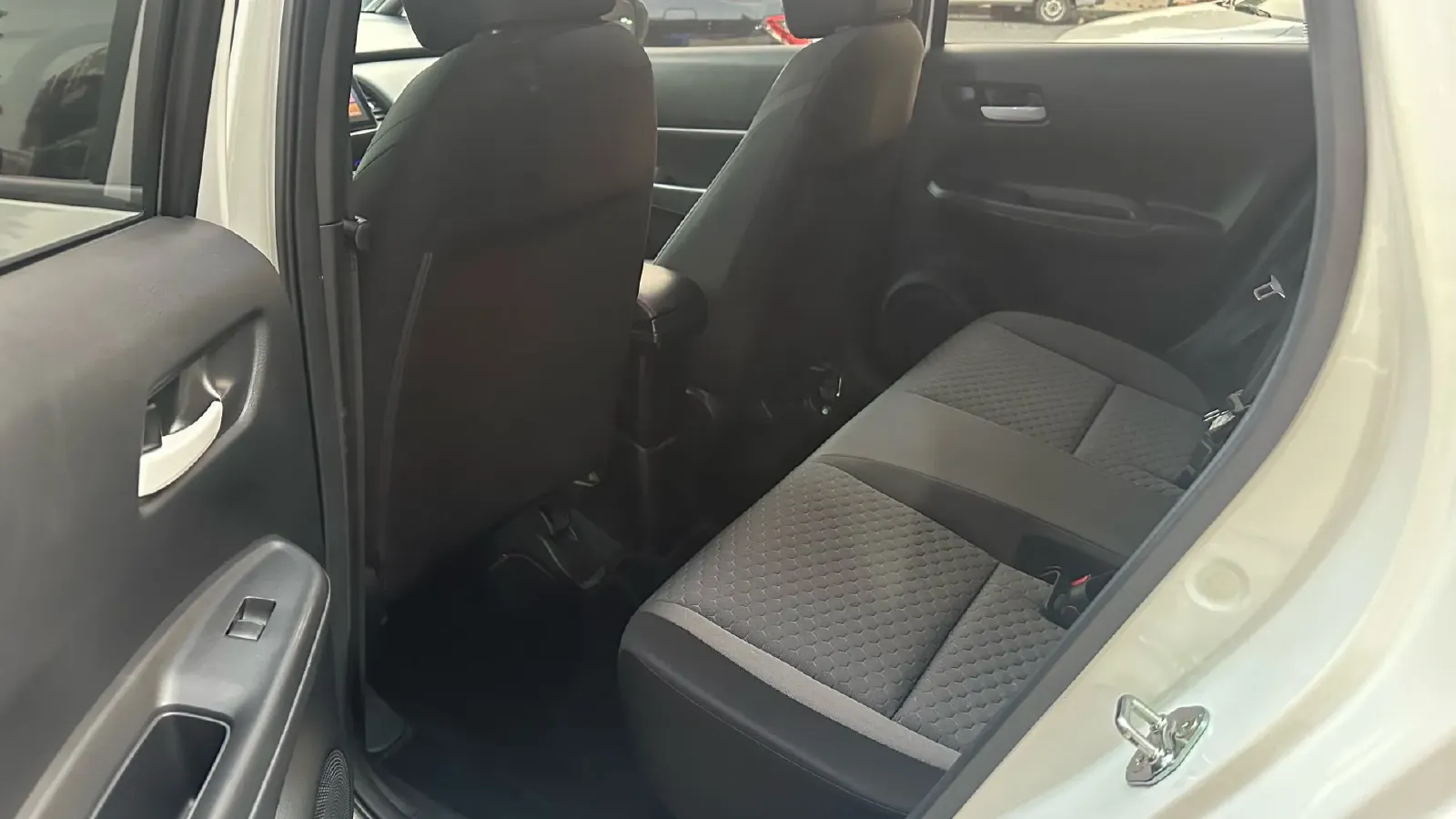 2021 Honda Fit 1.5L 131HP L4 CVT,autocango,china used car exporter,china ev exporter,chinese used car exporter,chinese used ev exporter