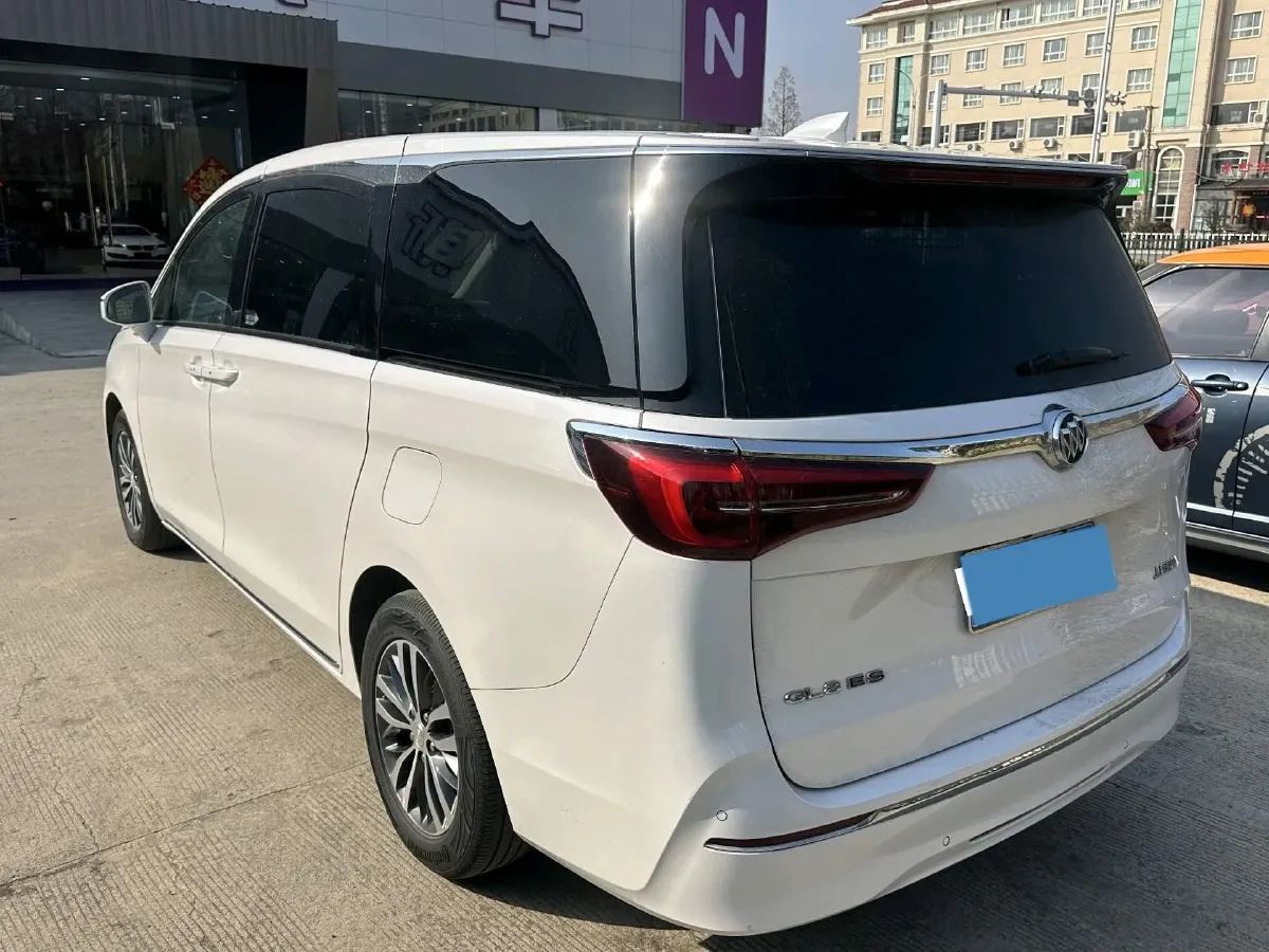 2023 Buick GL8 2.0T 237HP L4 9AT,autocango,china used car exporter,china ev exporter,chinese used car exporter,chinese used ev exporter