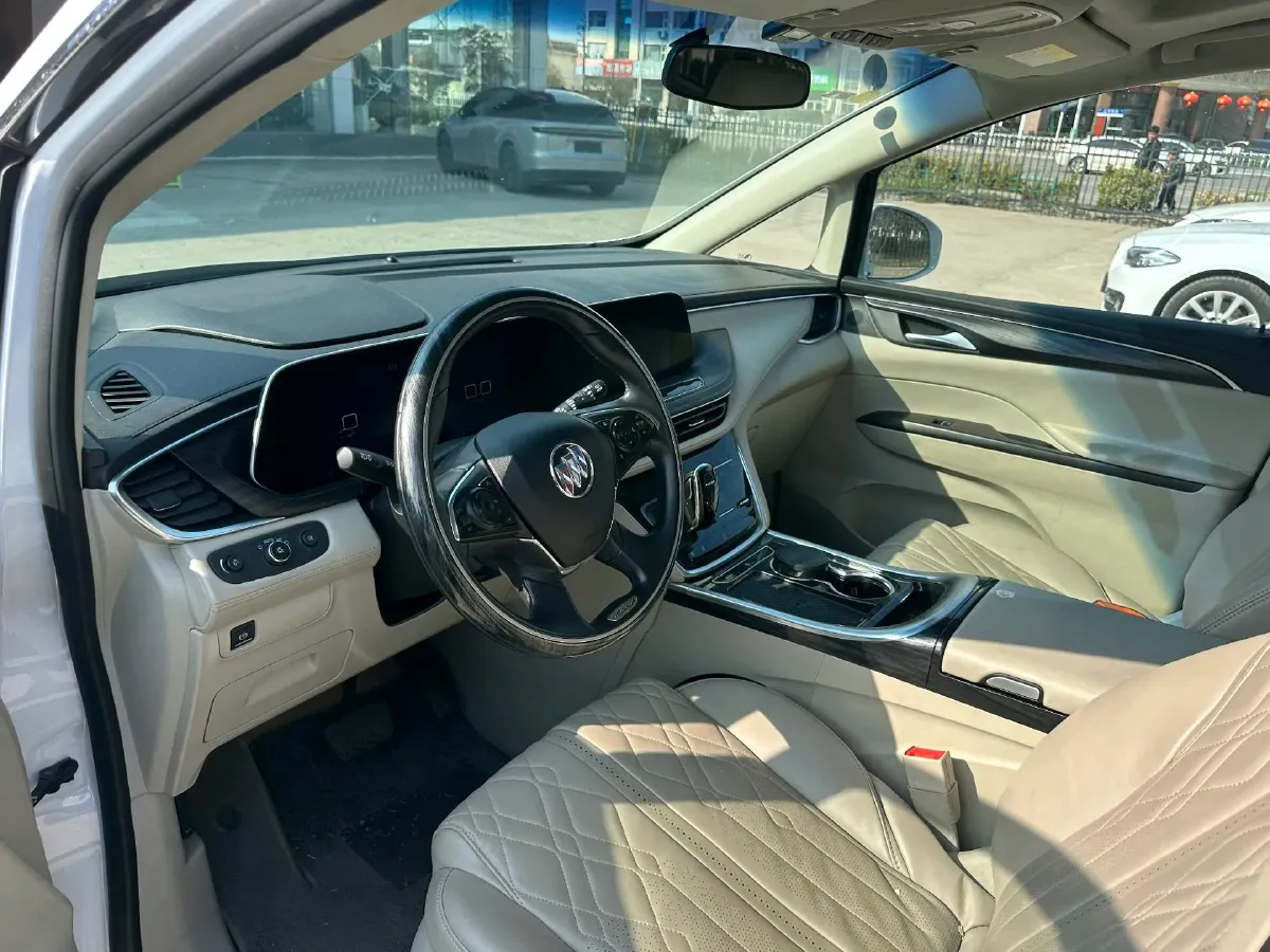 2023 Buick GL8 2.0T 237HP L4 9AT,autocango,china used car exporter,china ev exporter,chinese used car exporter,chinese used ev exporter