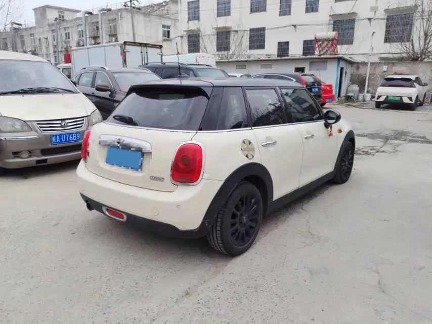 2016 MINI MINI 1.5T 136HP L3 6AT,autocango,china used car exporter,china ev exporter,chinese used car exporter,chinese used ev exporter